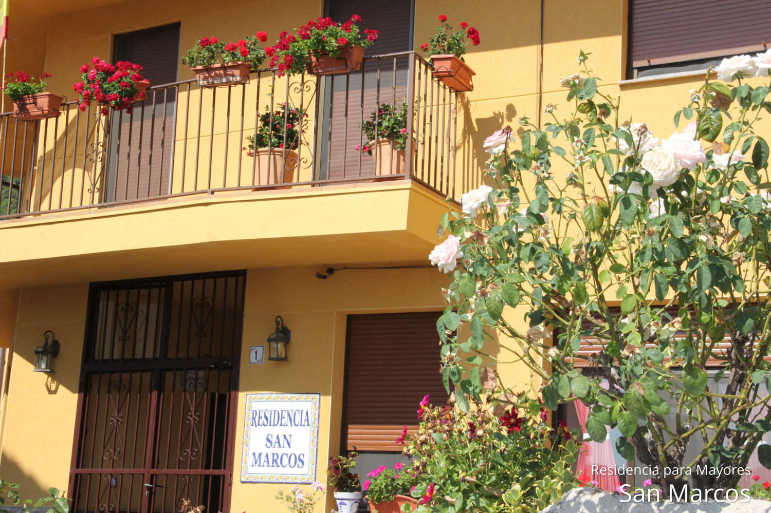 Residencia para Mayores San Marcos El Hornillo Ávila. Residencia tercera edad, de ancianos. Geriátrico, residencia geriátrica familiar en la Sierra de Gredos, Castilla y León