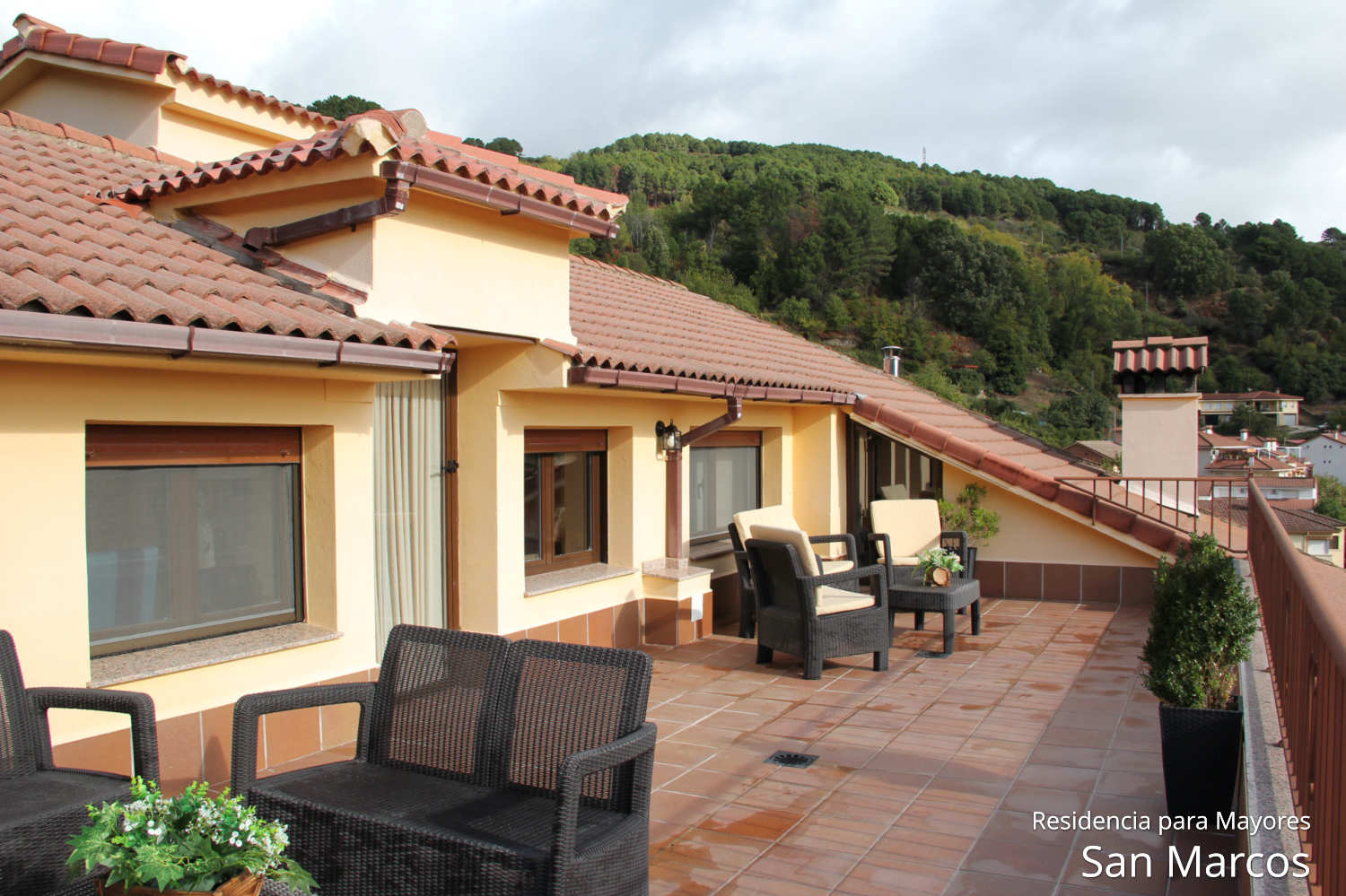 Residencia para Mayores San Marcos El Hornillo Ávila. Residencia tercera edad, de ancianos. Geriátrico, residencia geriátrica familiar en la Sierra de Gredos, Castilla y León